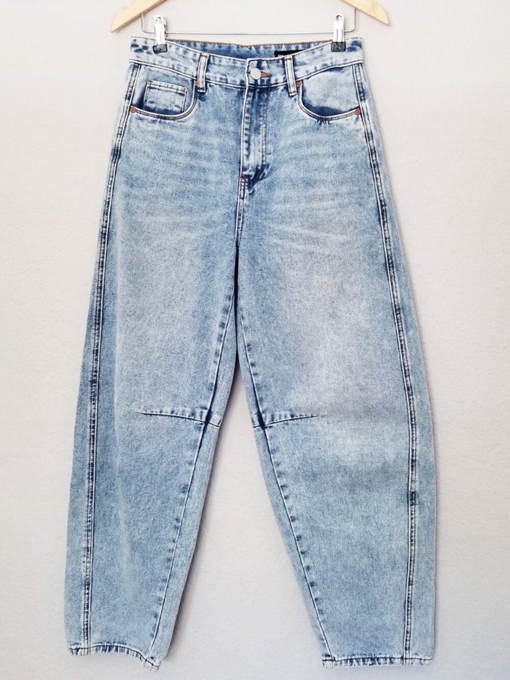Blank NYC High Rise Light Vintage Wash Barrel Leg Denim Jeans Baggy Sz 27 $128